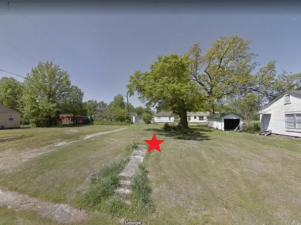 77 Cypress Dr, Pine Bluff, AR 71603