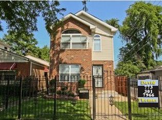 9441 S Champlain Ave, Chicago, IL 60619