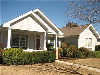 1st image of 1423 Denise Dr