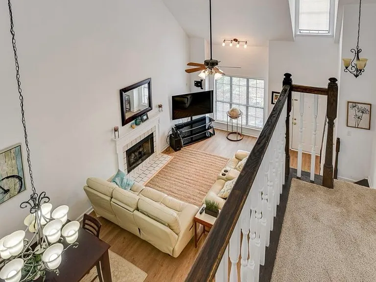 115 Hammond Place Cir #115 — Photo 12
