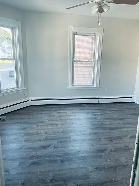 2 bed, 950 sqft, $2,250 — Photo 3