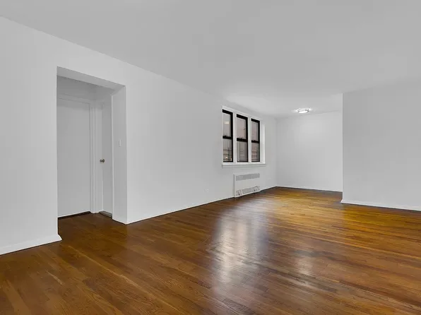 2420 Morris Ave APT 6C, Bronx, NY 10468