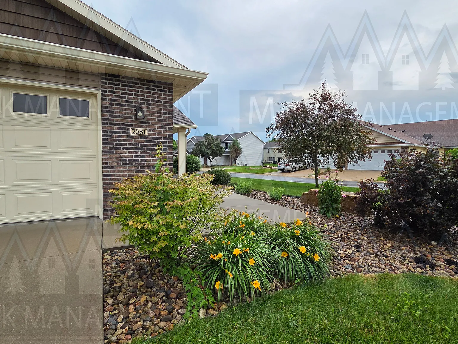 2 bed, 1412 sqft, $1,800 — Photo 4
