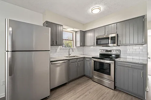 108 North St #110 Photo 1