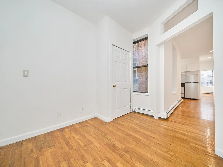 132 W 109th St #3B — Photo 2