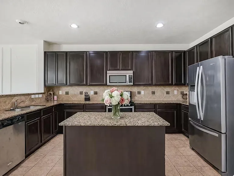 18607 Shavano Ct — Photo 15