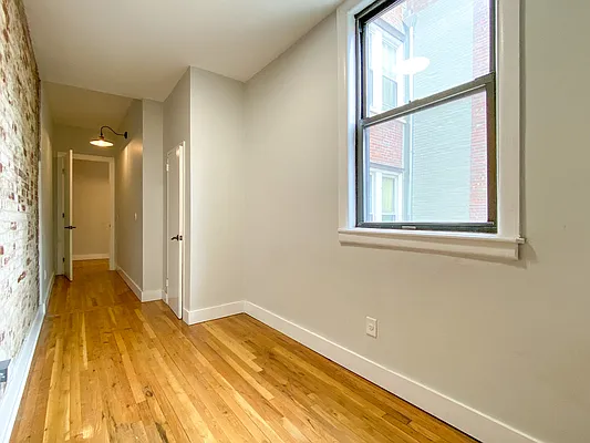 Rented by Corcoran | media 41