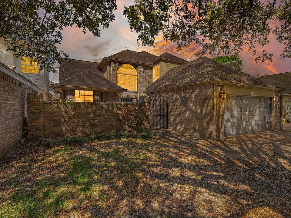 1631 Gingerleaf Ln