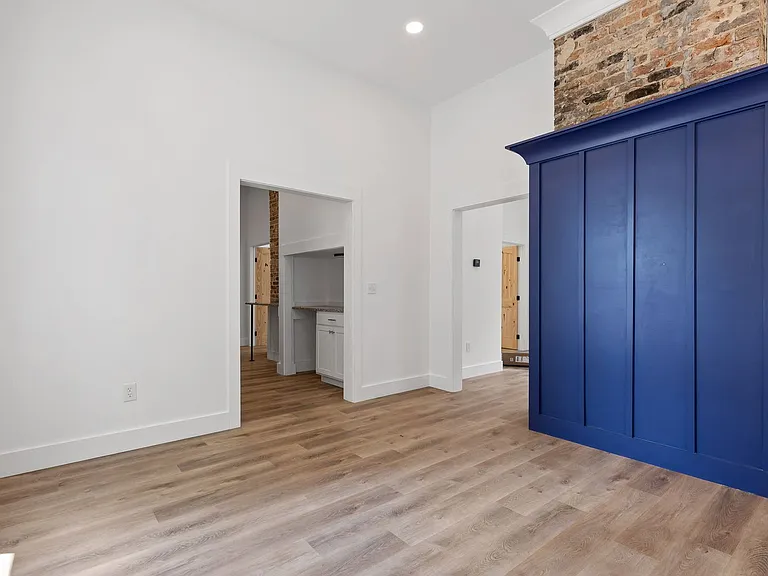 1704 Bailey Ave — Photo 9