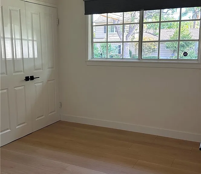 419 Robbins Dr — Photo 5