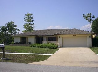 514 Juniper Pl, Wellington, FL 33414
