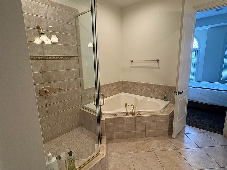 1230 Elsinore Ave — Photo 31