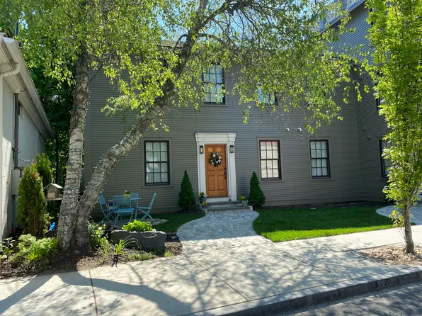 252 Water St Unit 3, Warren, RI 02885