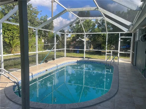 101 E Jersey RD, LEHIGH ACRES, FL 33936