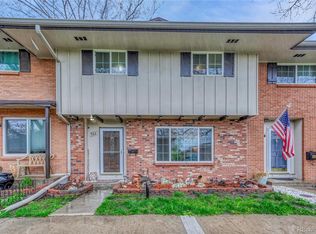 544 S Xenon Ct, Lakewood, CO 80228