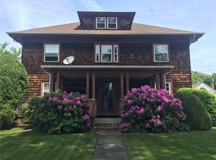 10 Brunswick Ave, Lincoln, RI 02865