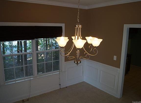 5th image of 14311 Lake Crossing Dr #75