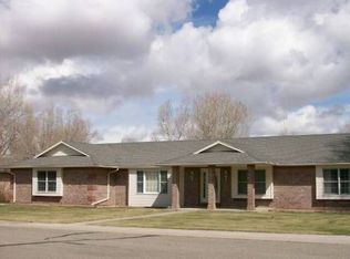 226 Shadow Wood Dr, Alamosa, CO 81101