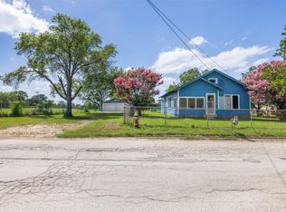 806 Plum St, Caldwell, TX 77836