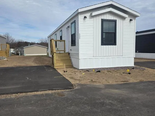 2701 E Main St #332, Reedsburg, WI 53959