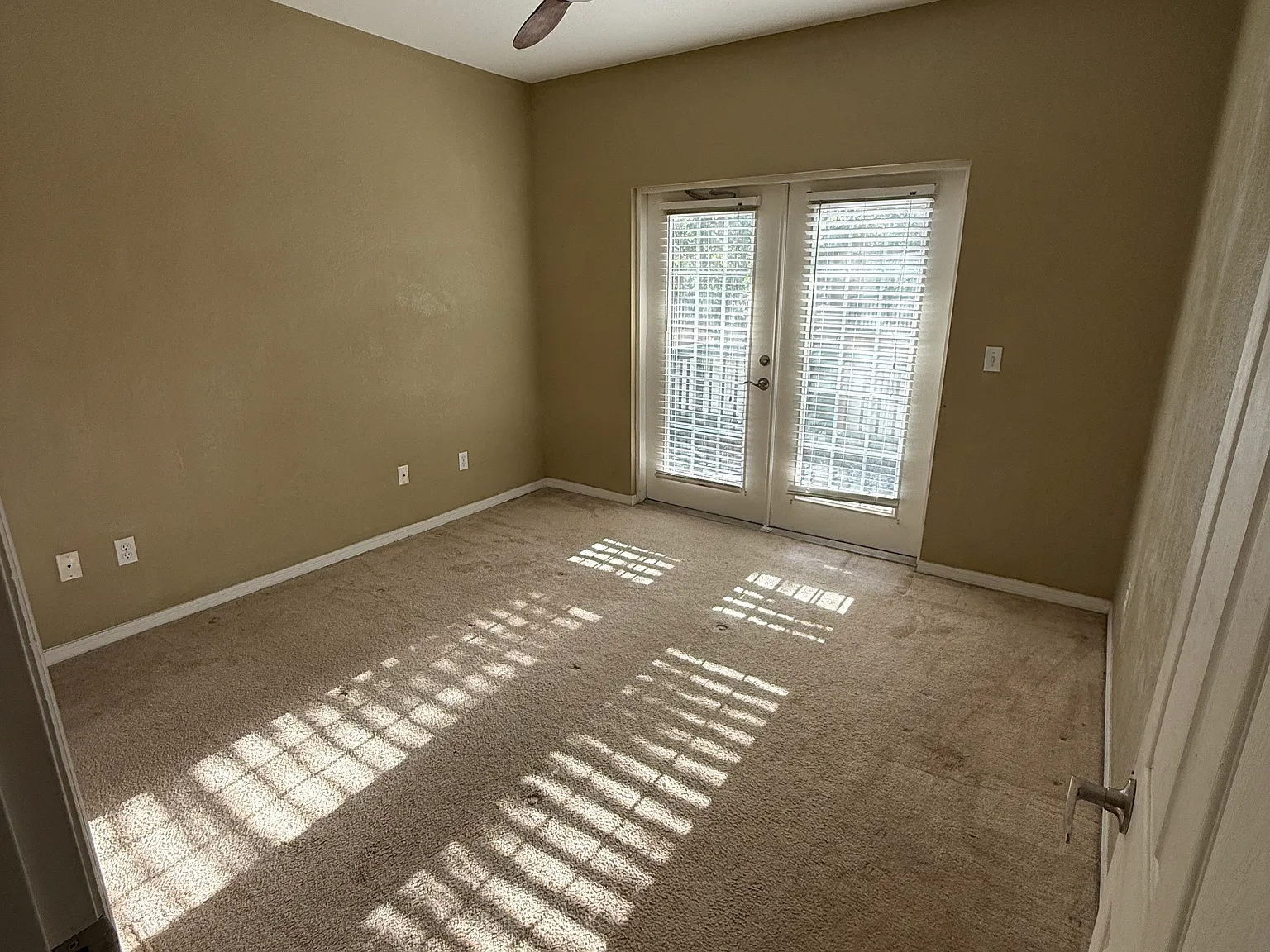 2 bed, 1278 sqft, $950 — Photo 1