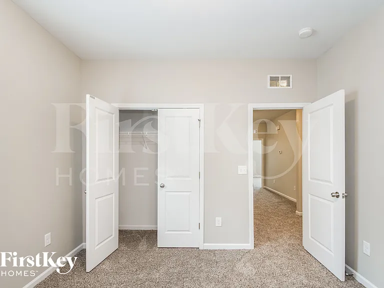 2055 Tanners Mill Dr — Photo 16