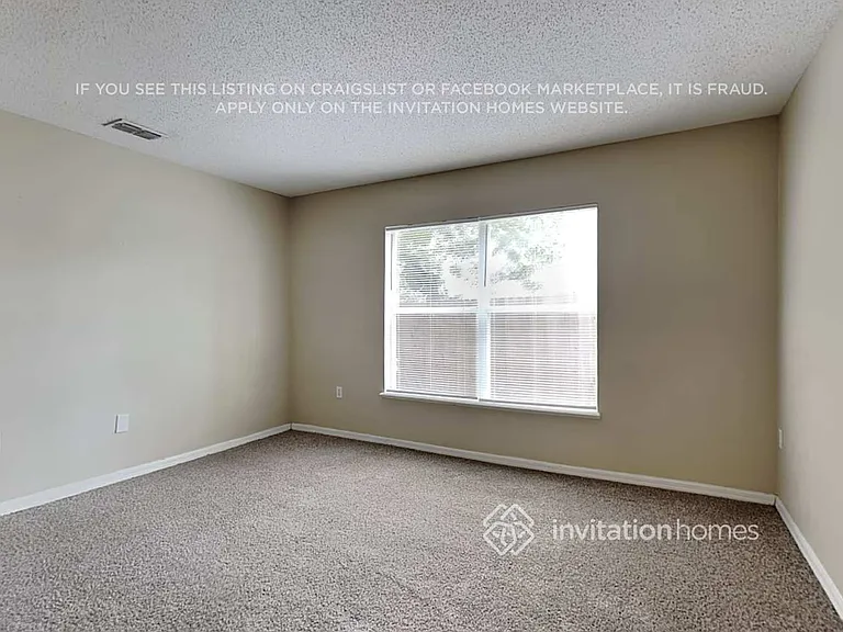 1701 Alhambra Crest Dr — Photo 13