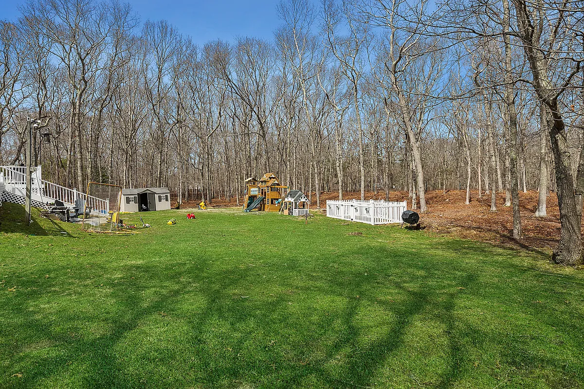Building Photo - 9 Mountain Laurel Ln