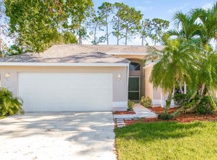 18025 Horseshoe Bay Cir, Fort Myers, FL 33967