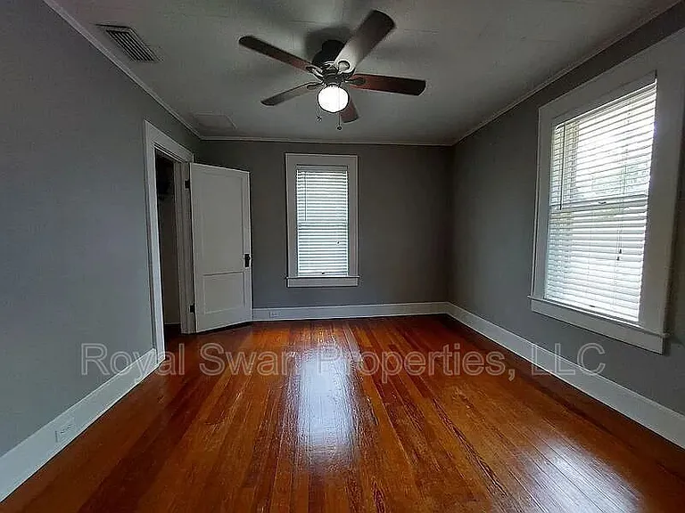 515 McRorie St — Photo 9