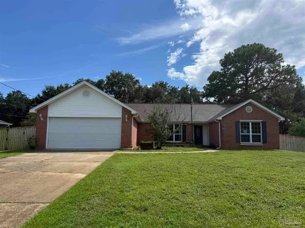 7199 Manatee St, Navarre, FL 32566