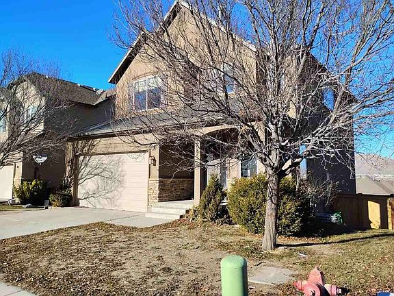 2nd image of 2885 E Lookout Dr