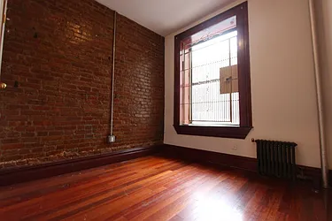 Rented by Dynamik Realty