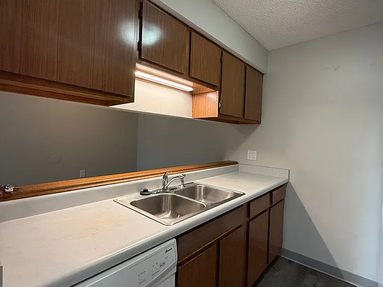 Northway Apartments — Photo 13