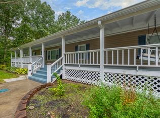 64852 32nd St, Lawton, MI 49065