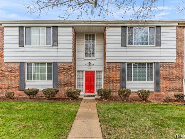 25316 Shiawassee Cir APT 104, Southfield, MI 48033