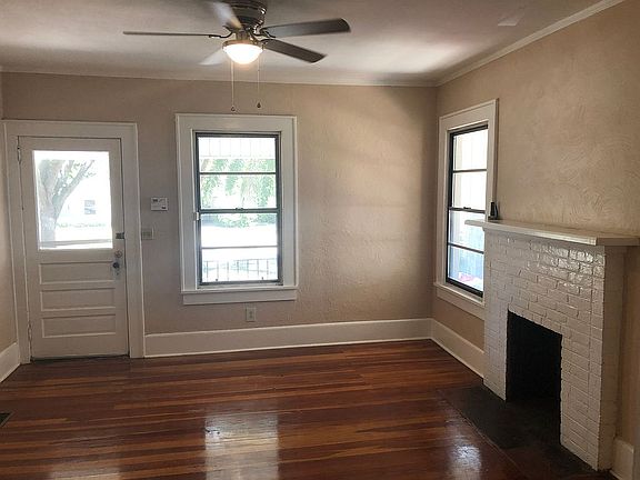 3rd image of 1412 Johns Ave