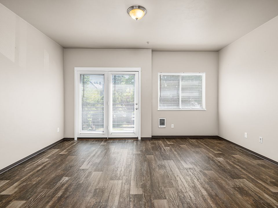 2 bedroom - Bedroom space