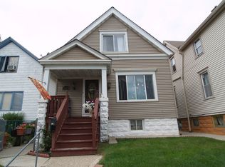 2120 W Middlemass St, Milwaukee, WI 53215