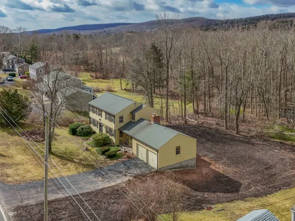 191 South Stone Street, Suffield, CT 06093