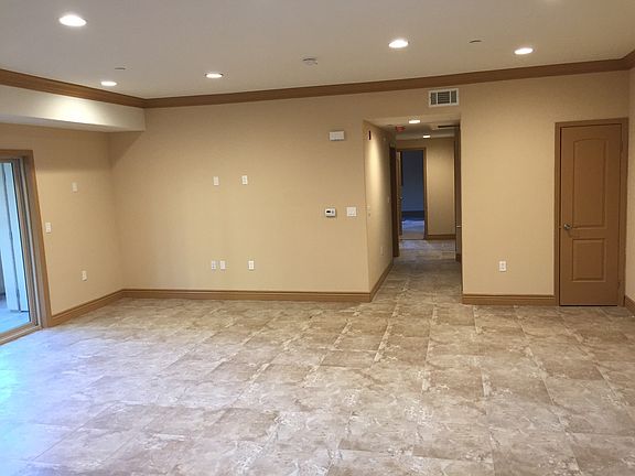 5th image of 17825 Devonshire St APT 301