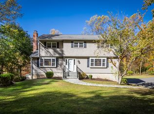 129 Old Redding Rd, Redding, CT 06896