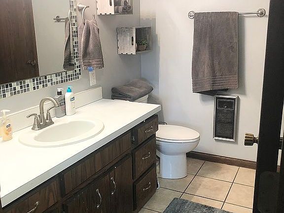 3rd image of 178 Chippewa Dr #6