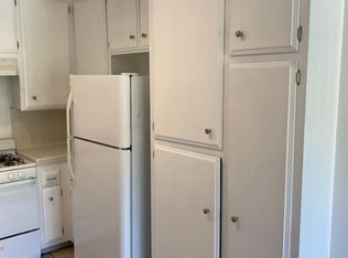921 Granville Ave APT 8, Los Angeles, CA 90049