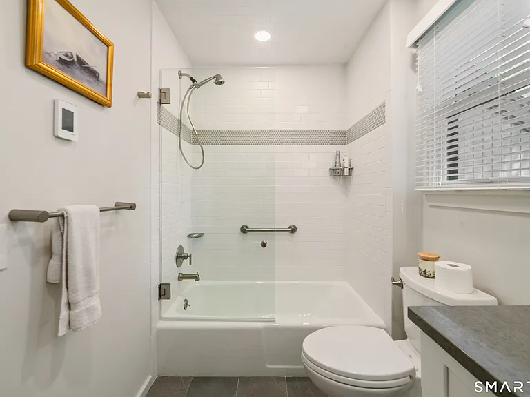 595 Heritage Vlg #B — Photo 20