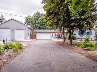 9763 Truax Rd, Vassar, MI 48768