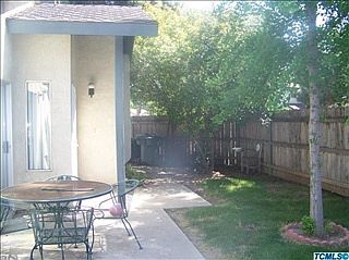 3rd image of 2437 S Meadowbrook Ct