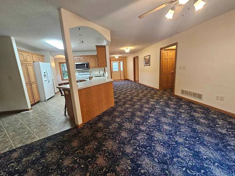 919 Baird Ln NE — Photo 21