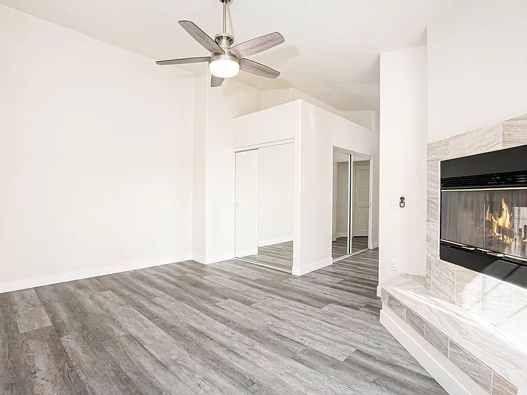 1568 Oliver Ave #C — Photo 18