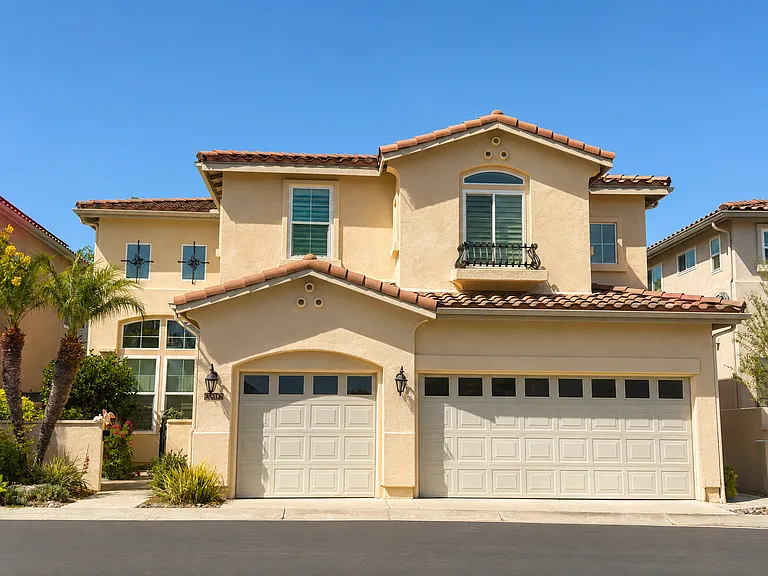 3574 Torrey View Ct — Photo 2